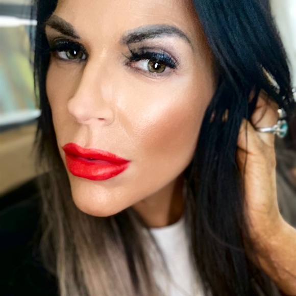 Meet your Seller! - Picture 5 of 12